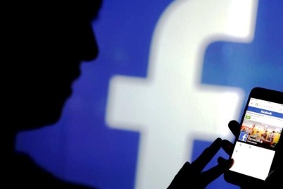 فيسبوك تعتزم تحسين الخدمة الإخبارية
