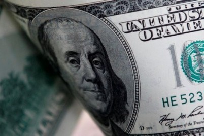 "الدولار" يواصل الصعود بعد مفاجأة التشديد النقدي للمركزي الأمريكي