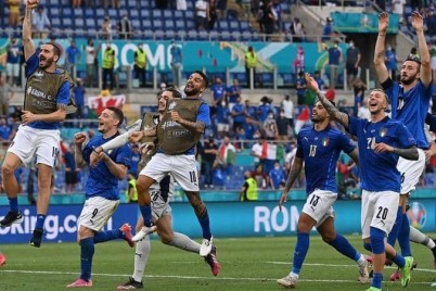 كأس أوروبا.. إيطاليا تسقط ويلز وسويسرا بقائمة الانتظار