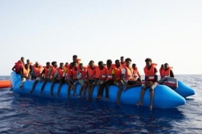 50 مفقودا في غرق قارب مهاجرين أبحر من ليبيا