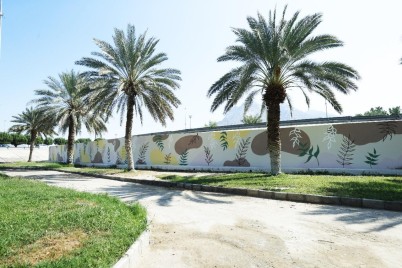 أمانة العاصمة المقدسة تنفذ جدارية تجميلية بحديقة العدل بمشاركة المتطوعين
