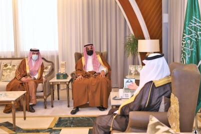 أمير الشرقية يستقبل مدير عام الخطوط السعودية ويطلع على خطط الشركة