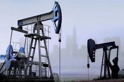 تراجع أسعار النفط في المعاملات الآسيوية المبكرة
