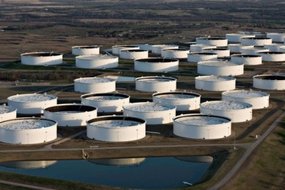 مخزونات النفط الأمريكية تهبط مع تسجيل الصادرات مستوى قياسي مرتفع