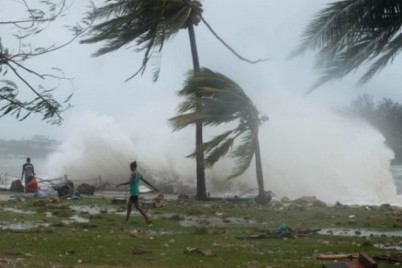بايدن يعلن حالة الطوارئ في ولاية فلوريدا تحسبا للإعصار (نيكول)