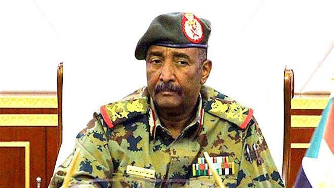 البرهان يدعو الاتحاد الأفريقي إلى تصحيح قرار تجميد أنشطة السودان