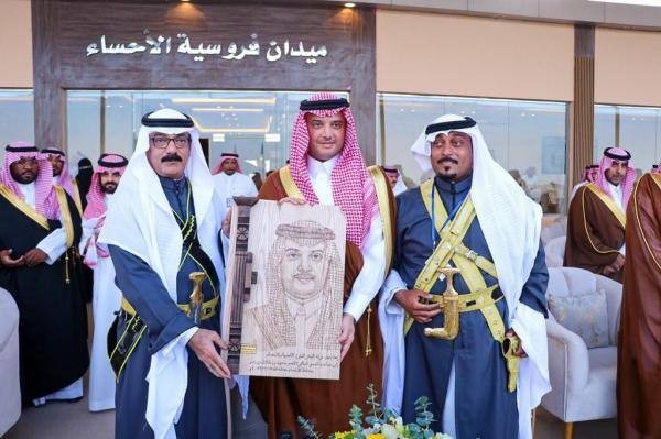 "سعود بن طلال"يرعى الختام الاستثنائي لميدان الفروسية ويتوج الفائزين